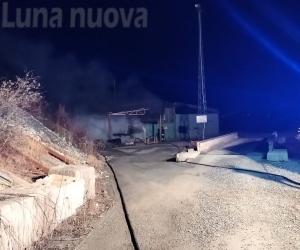 Lunga scia di fuoco a Caprie: tre incendi in una notte