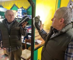 Susa: Emilio, il menestrello di via Francesco Rolando