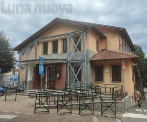 Tragedia a Caprie: muore una bimba di 5 anni, scuola chiusa e lutto cittadino