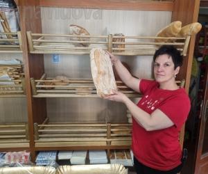 Antonella: il negozio che resiste in montagna da 20 anni