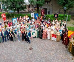 Pianezza elegge la Dama dei castelli del Piemonte