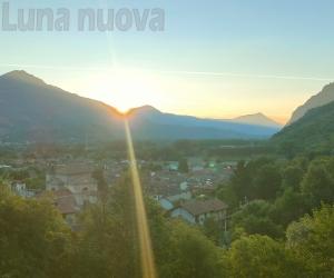 Vaie, "un posto... all'ombra". Ma in realtà vince il sole: fra tradizione e identità
