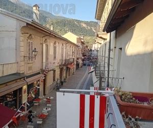 Susa attende la Vuelta a España 2025 con le "Notti in rosso"