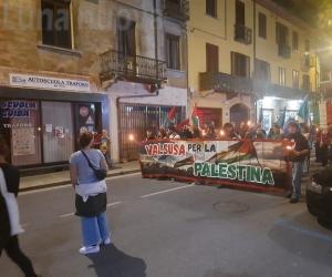 Mille fiaccole in marcia per Gaza a Bussoleno