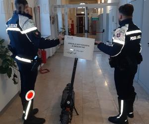 Collegno, continuano i controlli sui monopattini pericolosi