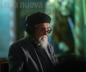 Le parole di Valla, una voce della comunità tra gli alberi e le montagne