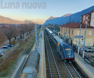 S.Antonino: fermano 24 treni in più, ma alcune fasce orarie restano scoperte