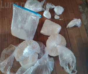 Gravere: gestiva lo spaccio dai domiciliari