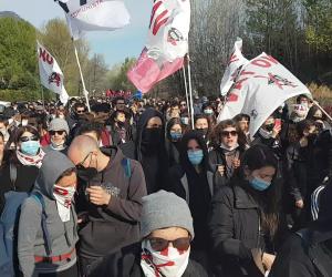 Almeno 2mila No Tav sfilano da S.Didero verso Bruzolo