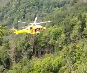 Caprie: cercatore di funghi precipita nel bosco, salvato dal soccorso alpino