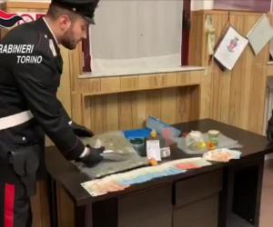 Bussoleno: soldi e droga in casa, arrestato il titolare di un bar