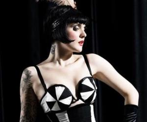 Cleo Viper, una pin-up per il Motocelebration di Bruino
