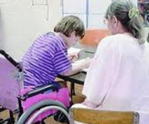 85mila euro per pagare gli insegnanti di sostegno