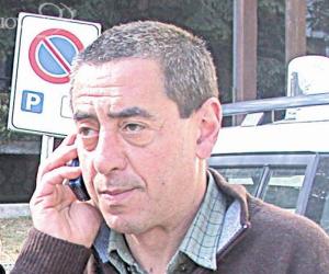 Falsificava le presenze della segretaria: arrestato il sindaco