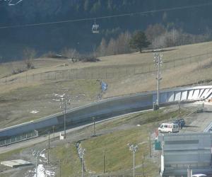 Pista da bob, «Sarà aperta solo in estate»