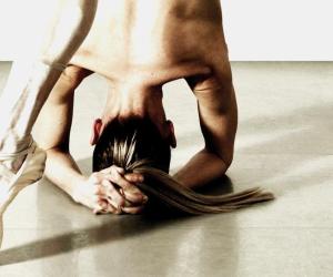 "Sexxx": alla Lavanderia a Vapore il balletto indemoniato che urla e scalcia