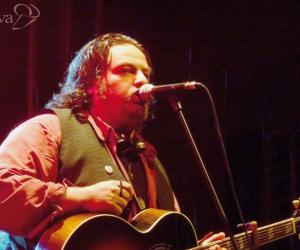 Indietro popolo!: alla Maison Musique Cisco canta la storia del combat-folk
