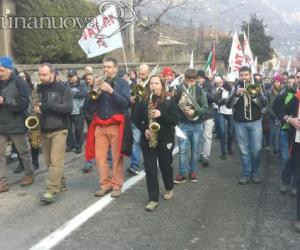 Oltre 10mila alla marcia No Tav Susa-Venaus
