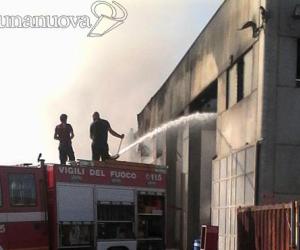 Piossasco: fumo puzzolente, ma nessun rischio per la salute