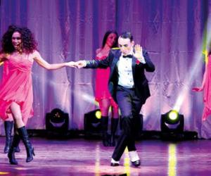 Con Antonello Costa lo show è allegro allegro