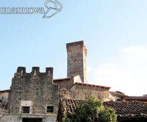 Almese, dalla torre di S.Mauro cadono calcinacci: struttura chiusa