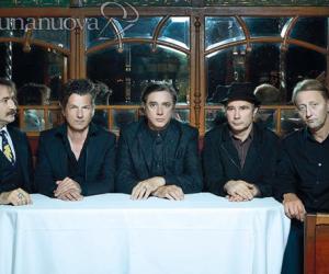 Gli Einsturzende Neubauten al Flower Festival