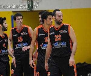 Basket: Grugliasco resiste in vetta alla Serie D