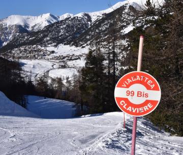 Claviere: sciatore inglese muore d'infarto sulle piste da sci