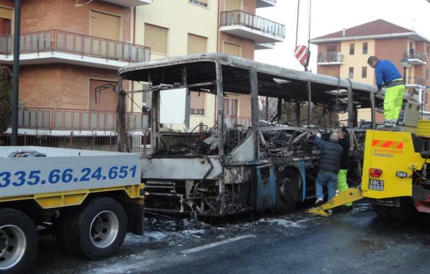 La carcassa dell'autobus