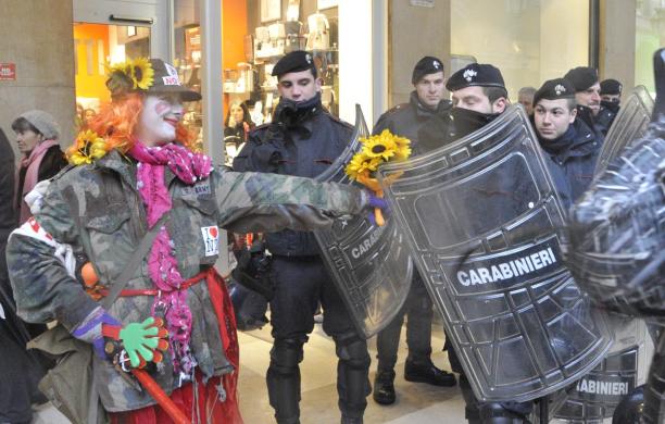 Corteo No Tav a Torino, in migliaia protestano pacificamente