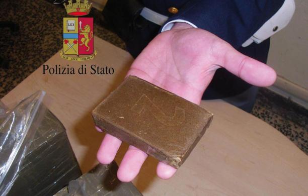 Salbertrand: pinzati con 60 kg di hashish