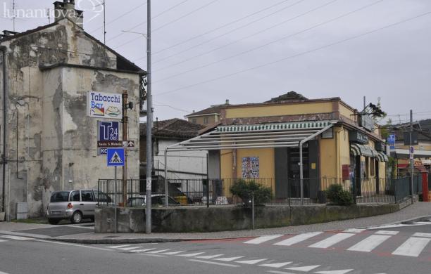 Furto di sigarette: l'autista diventa ostaggio