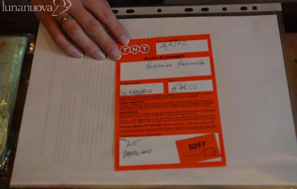 «Signora, c'è un pacco per lei», ma è una truffa