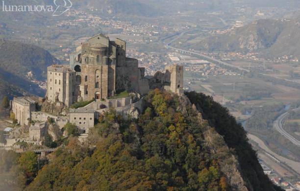 Il 25 Aprile sale alla Sacra per dire No Tav