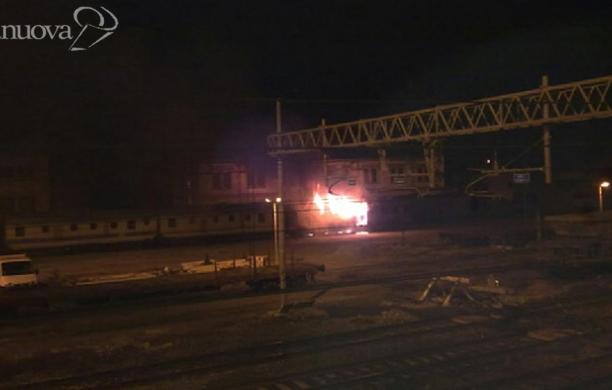 Un incendio doloso distrugge il treno storico