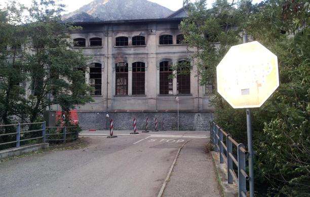 La statale riapre, ma solo a metà