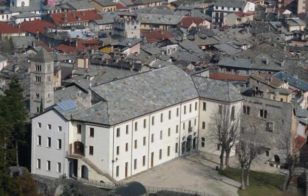 Un osservatorio astronomico sul tetto del castello