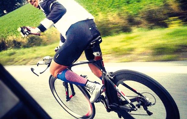 Un giorno intero in sella alla sua bici