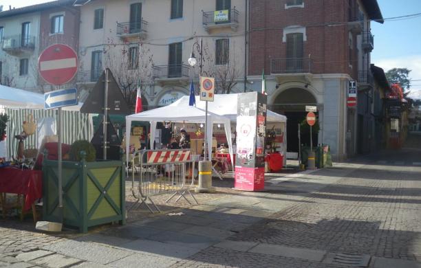 Il mercatino di Natale resta deserto