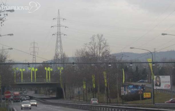 Muore sullo scooter schiantandosi contro un palo
