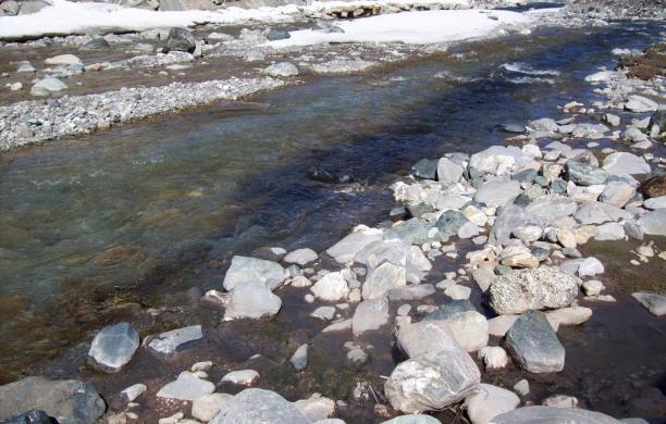 Sulla Ripa il mistero dell'acqua nera