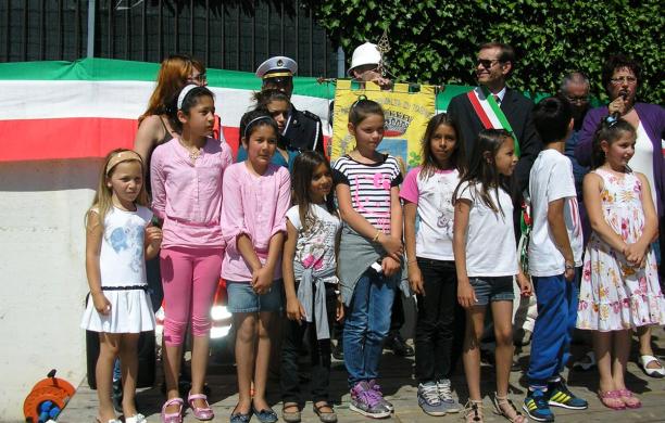 Lingue diverse, unica cittadinanza