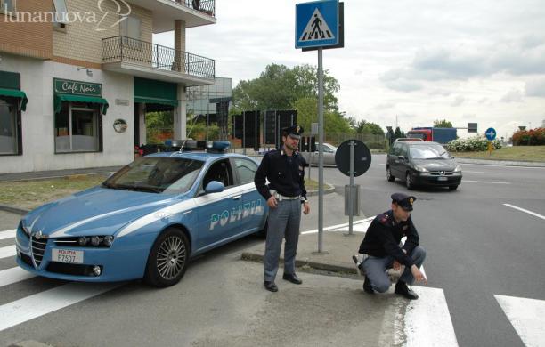 Travolge e uccide un ciclista e poi va a dormire