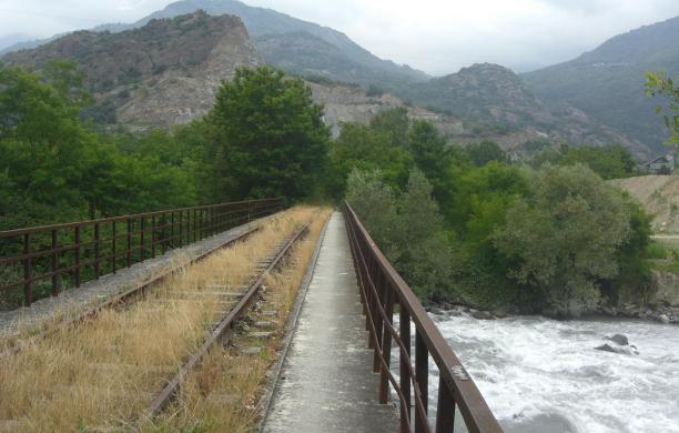 Nella cava di Caprie lo smarino del super-tunnel