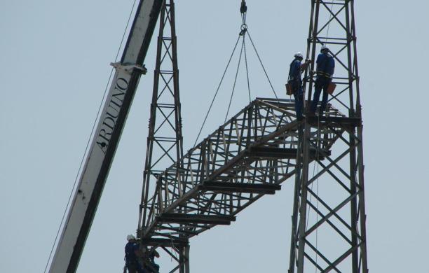 Arriva l'elettrodotto, ma stavolta sarà interrato