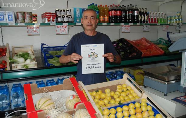 Pasto fisso 'low cost' contro la crisi