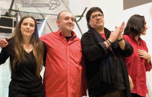 Al centro Renzo Sicco e Luis Sepúlveda