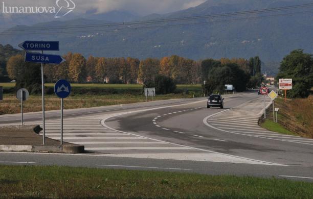Uno spartitraffico tra Ferriera e Rosta