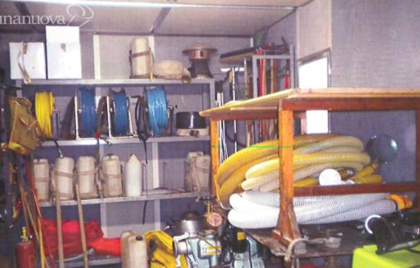 I ladri saccheggiano il magazzino comunale