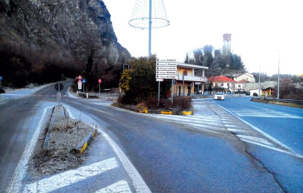 Rotonda in ritardo per colpa della burocrazia